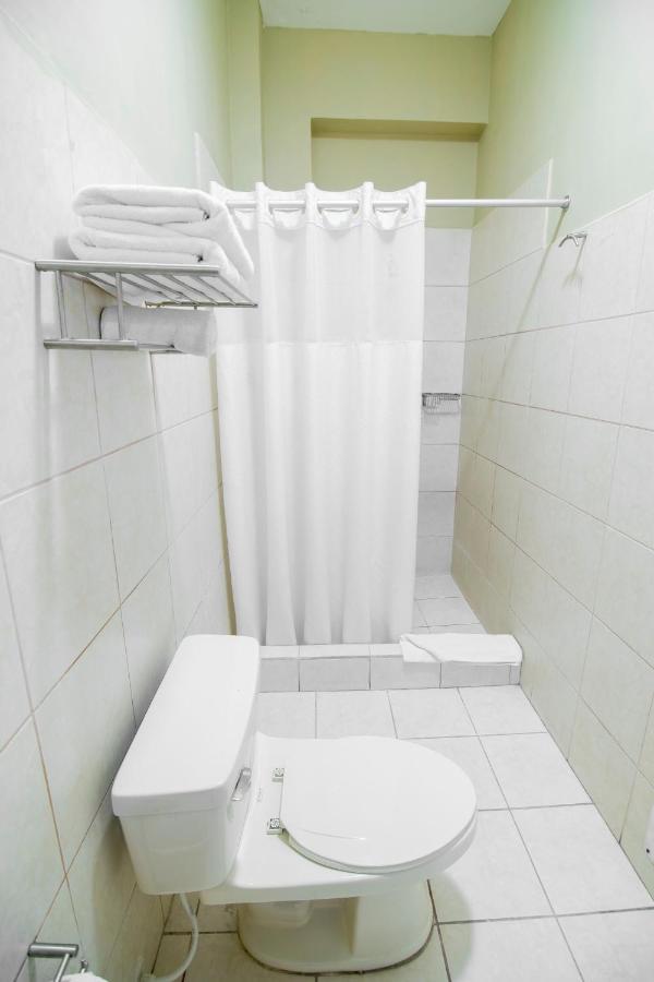 El Dorado Express Hotel Iquitos Dış mekan fotoğraf